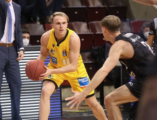 Lukas Herzog Giants, left MHP Riesen Ludwigsburg vs Hamburg Towers Basketball Bundesliga 2020 2021 Ludwigsburg , GER, 29 12 2020,