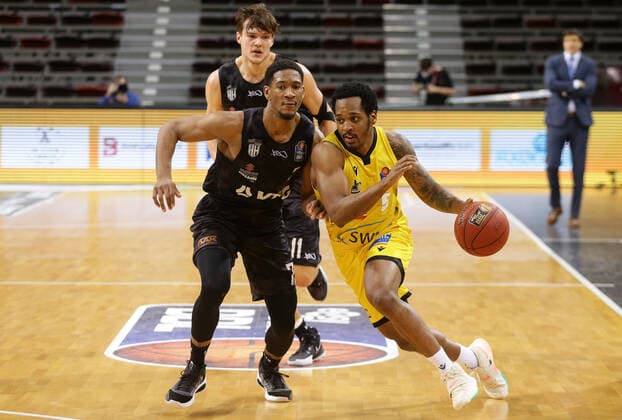 Ludwigsburg , Basketball easyCredit BBL Bundesliga , MHP RIESEN Ludwigsburg vs Hamburg Towers , from left Kameron Taylor Towers Barry Brown Riesen
