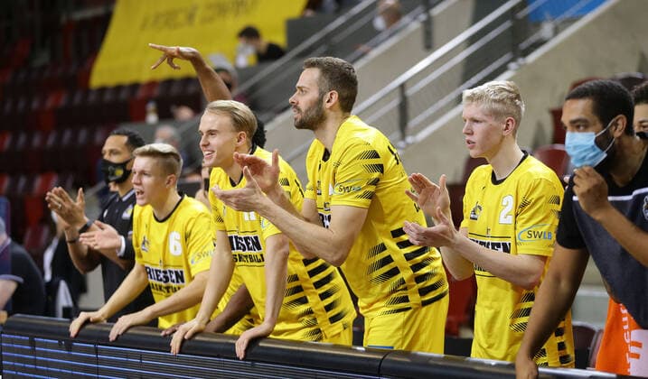 Ludwigsburg , Basketball easyCredit BBL Bundesliga , MHP RIESEN Ludwigsburg vs Hamburg Towers , from left Johannes patrick Lukas Herzog Jonas Wohlfarth Bottermann Jacob Patrick Riesen