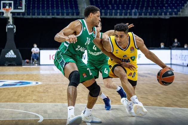 Basketball Berlin 29 12 2020 Season 2020 2021 Euroleague Regular Season Round 17 Alba Berlin vs Zalgiris Kaunas Maodo Lo Alba Berlin, No 00 Augustine Rubit Kaunas, No 24