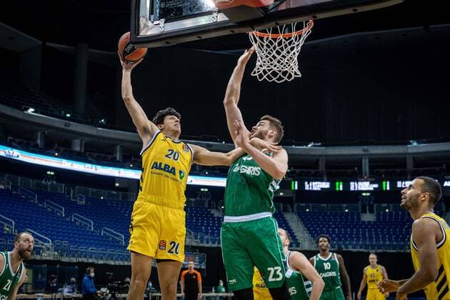 Basketball Berlin 29 12 2020 Season 2020 2021 Euroleague Regular Season Round 17 Alba Berlin vs Zalgiris Kaunas Simone Fontecchio Alba Berlin, No 20 Martinas Geben Kaunas, No 23
