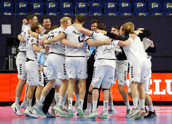 Handball,Velux EHF Final 4 on 29 12 2020 at Lanxess Arena in Cologne Germany Final THW Kiel vs FC Barcelona 33 28 The THW Kiel team does a happy dance after winning the match