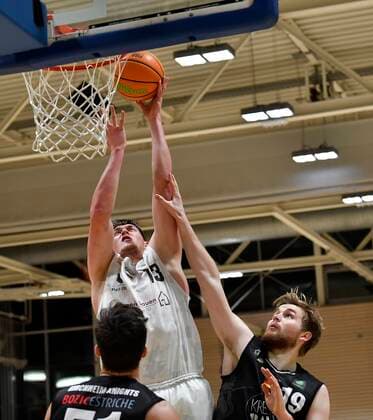 02 01 2021 Basketball Season 2020 2021 2 Bundesliga Pro A 07 Matchday Kirchheim Knights Nürnberg Falcons Basketball Club NBC Jonathan Maier 13, Nürnberg Falcons BC NBC Till Pape 19, Kirchheim Knights