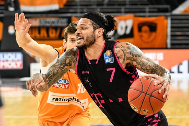 GER, BBL, ratiopharm ulm vs Telekom Baskets Bonn 02 01 2021, ratiopharm arena, Neu Ulm, GER, BBL, ratiopharm ulm vs Telekom Baskets Bonn, pictured Chris Babb Bonn, 7 nordphotoxHafner nph00200