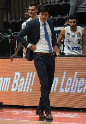 GER, 1 BBL, Hamburg Towers vs SC Rasta Vechta 02 01 2021,,GER, 1 BBL, Hamburg Towers vs SC Rasta Veschta in picture coach Pedro Calles Hamburg nordphotox xWitke nph00002
