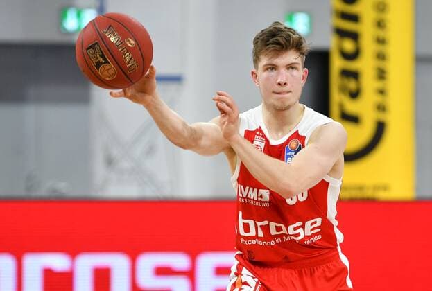BAMBERG 03 01 2021 Basketball easycredit 1 Basketball Bundesliga 10 Matchday Brose Bamberg vs EWE Baskets Oldenburg Bennet Hundt 33, Brose Bamberg photo Hans Martin Issler isslerimages Brose Bamberg vs EWE Baskets Oldenburg