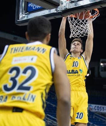 Basketball Berlin 03 01 2021 Season 2020 2021 easyCredit BBL 1 Bundesliga Alba Berlin vs FC Bayern Munich Tim Schneider 10 ALB