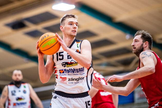 Marco Rahn 15 BSW Sixers during the 2020 21 mens season in the Barmer Bundesliga ProB between BSW Sixers and Rheinstars Köln at Ballsporthalle Sandersdorf on 3 January 2021 in Sandersdorf, Saxony Anhalt, Germany