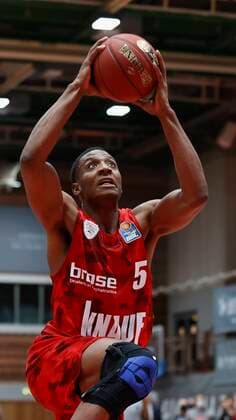 s Oliver Wuerzburg vs HAKRO Merlins Crailsheim, Basketball, BBL Germany, Wuerzburg, s Oliver Arena, 03 01 2021, emspor, emonline, despor, deonline, s Oliver Wuerzburg vs HAKRO Merlins Crailsheim, Basketball, BBL picture v li Justin Sears s Oliver Wuerzburg with a dunk Photo HMB Media Heiko Becker Pool Wuerzburg s Oliver Arena Bayern Germany Poolfoto HMB Media Heiko Becker Pool ,EDITORIAL USE ONLY