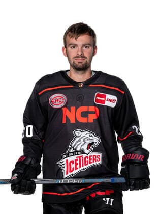 04.01.2021 - Eishockey - Saison 2020 2021 - DEL - Nürnberg Ice Tigers Icetigers - Einzelportraits Portraits Einzelbilder - ThHa - Eric Cornel (20, Nürnberg Ice Tigers, Nuernberg Ice Tigers ) *** 04 01 2021 ice hockey season 2020 2021 DEL Nuremberg Ice Tigers Icetigers single portraits portraits single pictures ThHa Eric Cornel 20, Nuremberg Ice Tigers, Nuremberg Ice Tigers