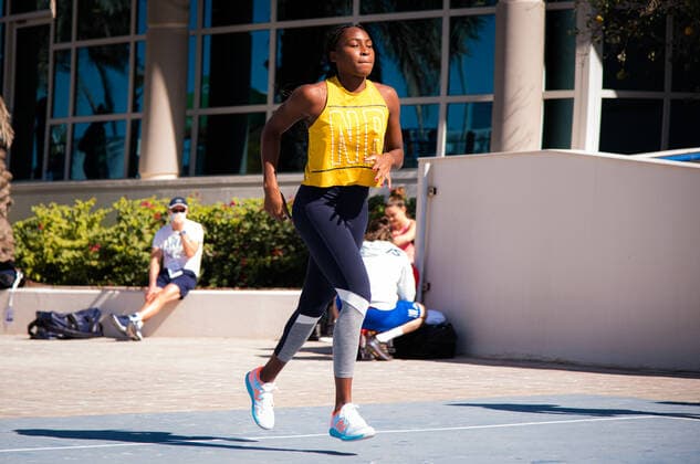January 4, 2021, Abu Dhabi, UNITED ARAB EMIRATES: Cori Gauff of the United States warms up before practice ahead of the 2021 Abu Dhabi WTA, Tennis Damen Womens Tennis Open WTA 500 tournament. Abu Dhabi UNITED ARAB EMIRATES - ZUMAa181 20210104_zaa_a181_036 Copyright: xRobxPrangex
