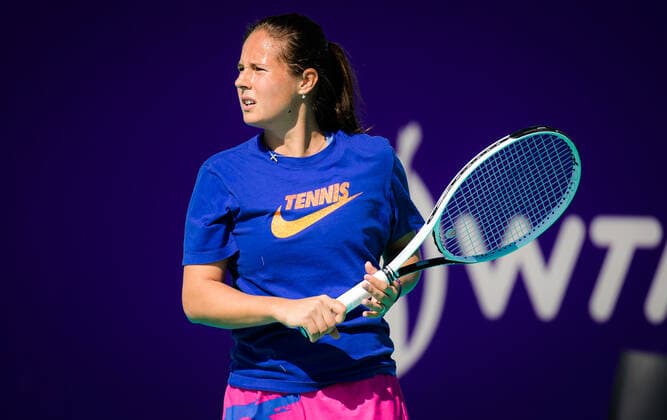 January 4, 2021, Abu Dhabi, UNITED ARAB EMIRATES: Daria Kasatkina of Russia during practice ahead of the 2021 Abu Dhabi WTA, Tennis Damen Womens Tennis Open WTA 500 tournament. Abu Dhabi UNITED ARAB EMIRATES - ZUMAa181 20210104_zaa_a181_045 Copyright: xRobxPrangex