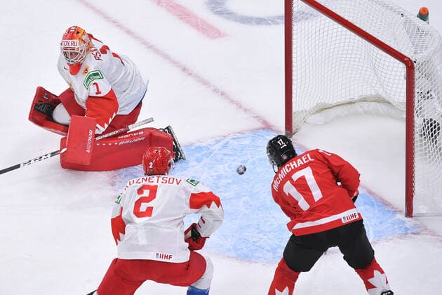 210105 Connor McMichael of Canada scores the 2 0 goal during the 2021 IIHF World Junior Championship semifinal between Canada and Russia on January 4, 2021 in Edmonton Photo Andy Devlin BILDBYRAN COP 306 AD0008 bbeng ishockey ice hockey jvm junior vm u20 2021 iihf world junior championship world juniors semifinal canada kanada russia ryssland,  Copyright: ANDYxDEVLIN BB210105BB024