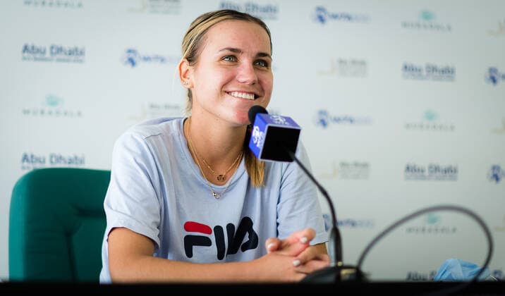 January 5, 2021, Abu Dhabi, UNITED ARAB EMIRATES: Sofia Kenin of the United States talks to the media ahead of the 2021 Abu Dhabi WTA, Tennis Damen Womens Tennis Open WTA 500 tournament. Abu Dhabi UNITED ARAB EMIRATES - ZUMAa181 20210105_zaa_a181_024 Copyright: xRobxPrangex