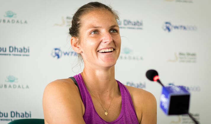 January 5, 2021, Abu Dhabi, UNITED ARAB EMIRATES: Karolina Pliskova of the Czech Republic talks to the media ahead of the 2021 Abu Dhabi WTA, Tennis Damen Womens Tennis Open WTA 500 tournament. Abu Dhabi UNITED ARAB EMIRATES - ZUMAa181 20210105_zaa_a181_115 Copyright: xRobxPrangex