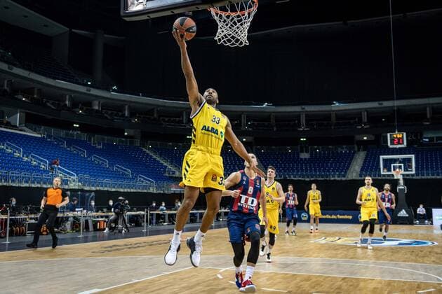 Basketball Berlin 05 01 2021 Season 2020 2021 Euroleague Regular Season Alba Berlin vs TD Systems Baskonia Vitoria Gasteiz Jayson Granger Alba Berlin, No 33 Tadas Sedekerskis Baskonia, No 08