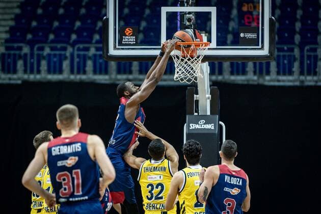 Basketball Berlin 05 01 2021 Season 2020 2021 Euroleague Regular Season Alba Berlin vs TD Systems Baskonia Vitoria Gasteiz Youssoupha Falla Baskonia, No 19