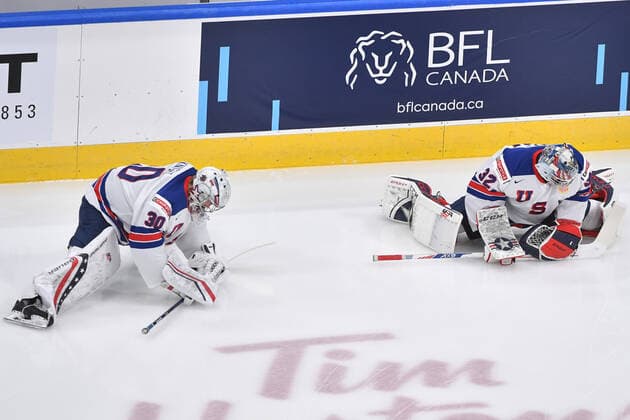 210106 Dustin Wolf and Spencer Knight of USA stretch during warm up before the 2021 IIHF World Junior Championship final between USA and Canada on January 6, 2021 in Edmonton Photo Andy Devlin BILDBYRAN COP 306 AD0012 bbeng ishockey ice hockey jvm junior vm u20 2021 iihf world junior championship world juniors final usa canada kanada,  Copyright: ANDYxDEVLIN BB210106BB023