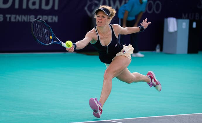 January 6, 2021, Abu Dhabi, UNITED ARAB EMIRATES: Laura Siegemund of Germany in action during the first round of the 2021 Abu Dhabi WTA, Tennis Damen Womens Tennis Open WTA 500 tournament against Kirsten Flipkens of Belgium Abu Dhabi UNITED ARAB EMIRATES - ZUMAa181 20210106_zaa_a181_108 Copyright: xRobxPrangex