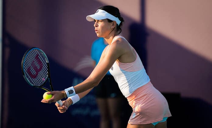 January 6, 2021, Abu Dhabi, UNITED ARAB EMIRATES: Ajla Tomljanovic of Australia in action during the first round of the 2021 Abu Dhabi WTA, Tennis Damen Womens Tennis Open WTA 500 tournament against Lin Zhu of China Abu Dhabi UNITED ARAB EMIRATES - ZUMAa181 20210106_zaa_a181_111 Copyright: xRobxPrangex