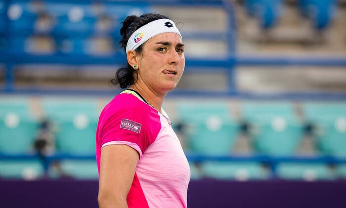 January 6, 2021, Abu Dhabi, UNITED ARAB EMIRATES: Ons Jabeur of Tunisia in action during the first round of the 2021 Abu Dhabi WTA, Tennis Damen Womens Tennis Open WTA 500 tournament against Anastasia Pavlyuchenkova of Russia Abu Dhabi UNITED ARAB EMIRATES - ZUMAa181 20210106_zaa_a181_133 Copyright: xRobxPrangex