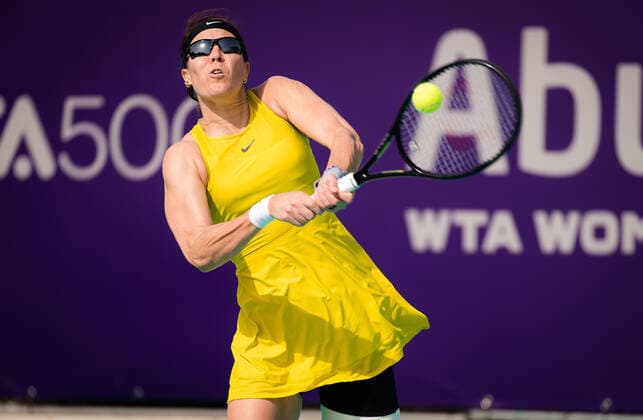 January 7, 2021, Abu Dhabi, UNITED ARAB EMIRATES: Lucie Hradecka of the Czech Republic in action during the first round at the 2021 Abu Dhabi WTA, Tennis Damen Womens Tennis Open WTA 500 tournament against Marta Kostyuk of Ukraine Abu Dhabi UNITED ARAB EMIRATES - ZUMAa181 20210107_zaa_a181_084 Copyright: xRobxPrangex
