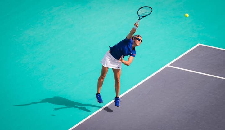 January 8, 2021, Abu Dhabi, UNITED ARAB EMIRATES: Kirsten Flipkens of Belgium in action during the second round at the 2021 Abu Dhabi WTA, Tennis Damen Womens Tennis Open WTA 500 tournament against Sofia Kenin of the United States Abu Dhabi UNITED ARAB EMIRATES - ZUMAa181 20210108_zaa_a181_058 Copyright: xRobxPrangex