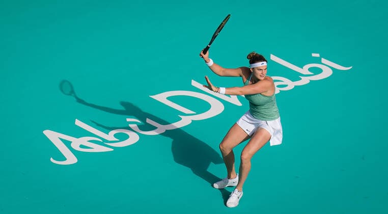 January 8, 2021, Abu Dhabi, UNITED ARAB EMIRATES: Aryna Sabalenka of Belarus in action during the second round at the 2021 Abu Dhabi WTA, Tennis Damen Womens Tennis Open WTA 500 tournament against Ajla Tomljanovic of Australia Abu Dhabi UNITED ARAB EMIRATES - ZUMAa181 20210108_zaa_a181_109 Copyright: xRobxPrangex