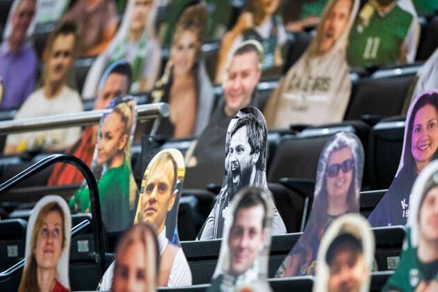 Sport Bilder des Tages 2021-01-08 Kaunas Lithuania. Basketball team Zalgiris Kaunas plays vs Khimki Moscow region Euroleague game at Zalgiris arena in Kaunas on Friday 8 of January 2021. Portraits of Zalgiris supporters in the stands. Kaunas Lithuania  Copyright: xKarolisxKavolelisx Euroleague basketball