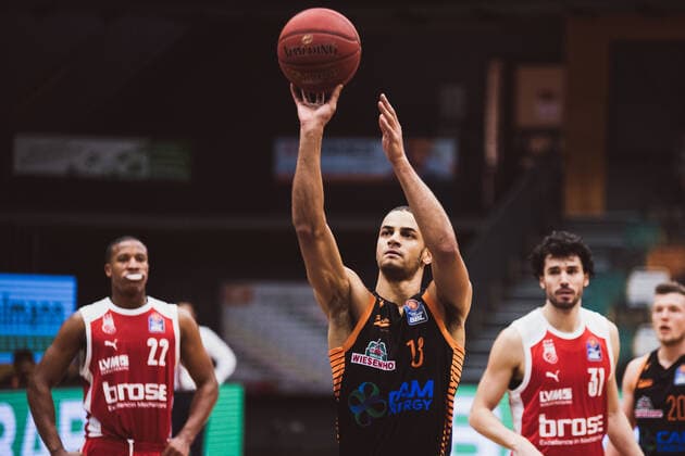easyCredit BBL 12 Matchday RASTA Vechta vs Brose Bamberg, 08 01 2021 Jean Salumu RASTA Vechta, 13 easyCredit BBL 12 Matchday RASTA Vechta vs Brose Bamberg on 08 01 2021 in Vechta RASTA Dome , Germany, Copyright: xBEAUTIFULxSPORTS Neddermannx