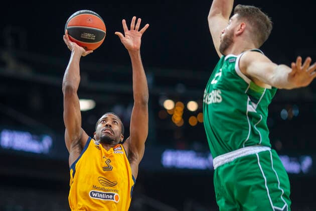 2021-01-08 Kaunas Lithuania. Basketball team Zalgiris Kaunas plays vs Khimki Moscow region Euroleague game at Zalgiris arena in Kaunas on Friday 8 of January 2021. 3 ERRICK MCCOLLUM. Kaunas Lithuania  Copyright: xKarolisxKavolelisx Euroleague basketball