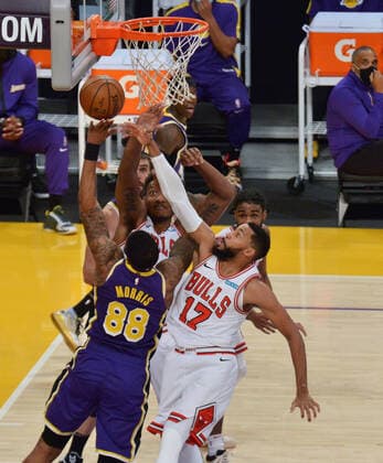 Chicago Bulls Garrett Temple fouls Los Angeles Lakers Markieff Morris during fourth quarter action at Staples Center in Los Angeles on Friday, January 8, 2021. The Lakers defeated the Bulls 117-115.  LAP2021010806 JIMxRUYMEN