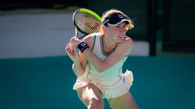 January 9, 2021, Abu Dhabi, UNITED ARAB EMIRATES: Ekaterina Alexandrova of Russia in action during her second round match at the 2021 Abu Dhabi WTA, Tennis Damen Womens Tennis Open WTA 500 tournament against Heather Watson of Great Britain Abu Dhabi UNITED ARAB EMIRATES - ZUMAa181 20210109_zaa_a181_144 Copyright: xRobxPrangex