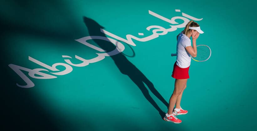 January 9, 2021, Abu Dhabi, UNITED ARAB EMIRATES: Aliaksandra Sasnovich of Belarus in action during her second round match at the 2021 Abu Dhabi WTA, Tennis Damen Womens Tennis Open WTA 500 tournament against Garbine Muguruza of Spain Abu Dhabi UNITED ARAB EMIRATES - ZUMAa181 20210109_zaa_a181_158 Copyright: xRobxPrangex