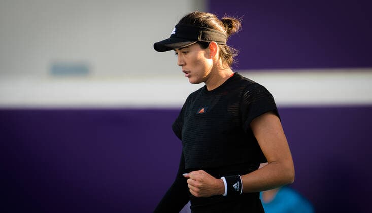 January 9, 2021, Abu Dhabi, UNITED ARAB EMIRATES: Garbine Muguruza of Spain in action during her second round match at the 2021 Abu Dhabi WTA, Tennis Damen Womens Tennis Open WTA 500 tournament against Aliaksandra Sasnovich of Belarus Abu Dhabi UNITED ARAB EMIRATES - ZUMAa181 20210109_zaa_a181_180 Copyright: xRobxPrangex
