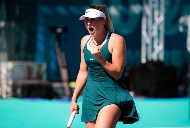 January 9, 2021, Abu Dhabi, UNITED ARAB EMIRATES: Marta Kostyuk the Ukraine in action during her second round match at the 2021 Abu Dhabi WTA, Tennis Damen Womens Tennis Open WTA 500 tournament against against Su-Wei Hsieh of Chenese Taipei Abu Dhabi UNITED ARAB EMIRATES - ZUMAa181 20210109_zaa_a181_235 Copyright: xRobxPrangex