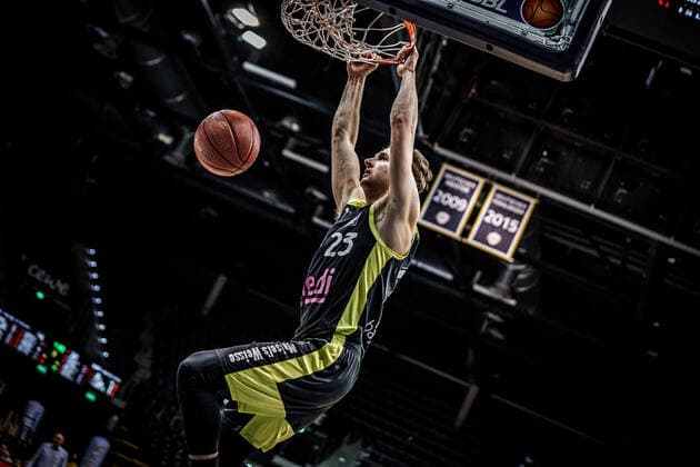 Basketball Oldenburg 09 01 2021 Season 2020 2021 easyCredit BBL 12 Matchday EWE Baskets medi bayreuth Basketball Oldenburg 09 01 2021 Season 2020 2021 easyCredit BBL 12 Matchday EWE Baskets medi bayreuth David Walker, medi bayreuth, No 23 editorial use only commercial use only by arrangement with the photographer Oldenburg Germany