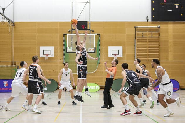 ART Giants Duesseldorf vs BSW Sixers, 09 01 2020 Player opening ART Giants Duesseldorf vs BSW Sixers, 09 01 2020 Copyright: xBEAUTIFULxSPORTS KennyxBeelex