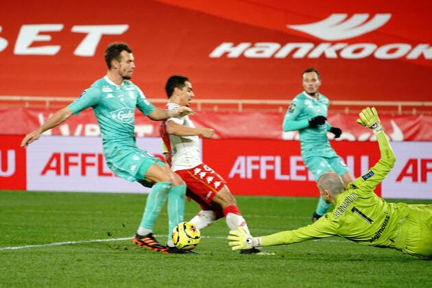 Paul Bernardoni (SCO Angers) - Wissam Ben Yedder (AS Monaco) FOOTBALL : AS Monaco vs Angers - Monaco - 09 01 2021 NorbertScanella PanoramiC 
