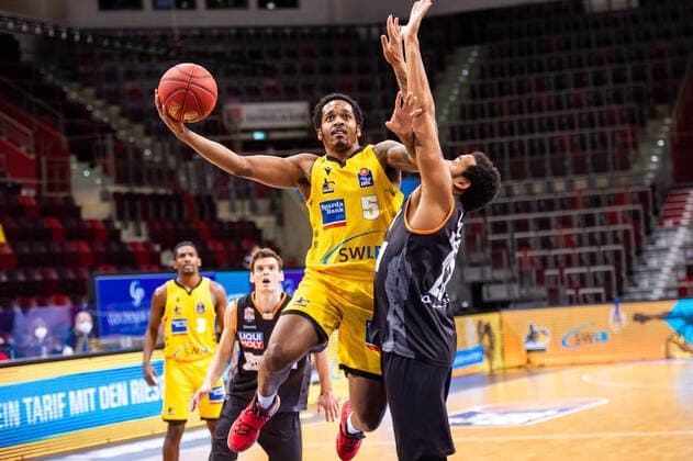 Barry Brown Jr MHP RIESEN Ludwigsburg 5 1 Basketball Bundesliga MHP RIESEN Ludwigsburg ratiopharm Ulm on 09 01 2021 in Ludwigsburg MHPArena , Baden Wuerttemberg, Germany 09 01 21 Basketball , 09 01 2021, Germany xpxsdx