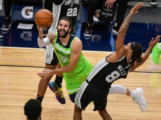 Basketball, NBA, Minnesota Timberwolves - San Antonio Spurs