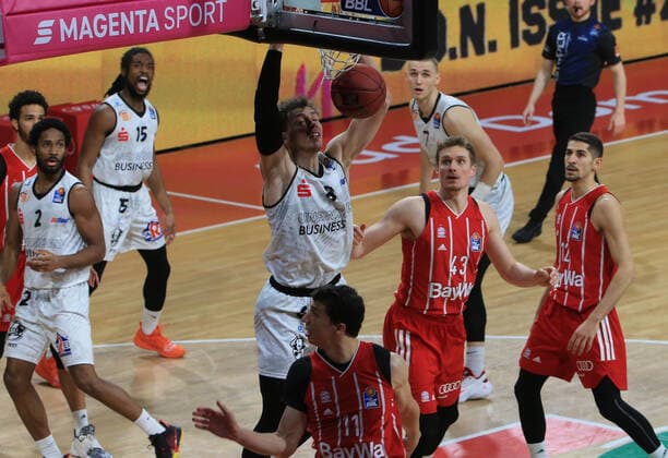 10 01 2021, BBL, FCB Basketball vs Chemnitz Niners, Audi Dome Munich, Sports, in picture Nick Weiler Babi FCB Basketball , Terrel Harris Chemnitz , Marcus Thornton Chemnitz , Jan Wimberg Chemnitz , Vladimir Lucic FCB Basketball , Leon Radosevic FCB Basketball , and Diego Flaccadori FCB Basketball