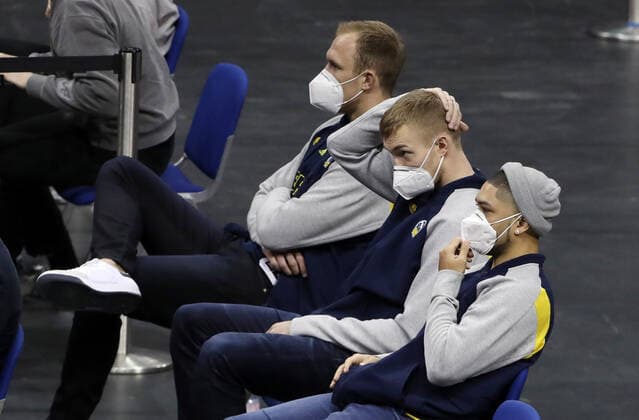 Luke Sikma, Niels Giffey, Peyton Siva watch due to injury Sports Basketball BBL Bundesliga mens season 2020 2021 10 01 2021 ALBA Berlin vs Giessen 46ers