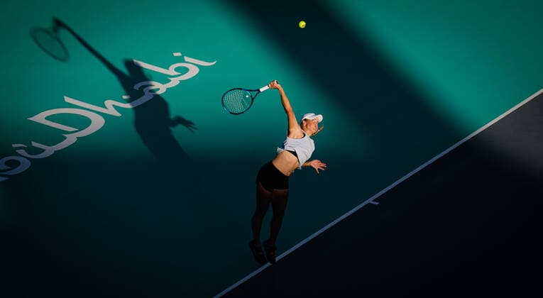 January 10, 2021, Abu Dhabi, UNITED ARAB EMIRATES: Yulia Putintseva of Kazakhstan in action during her third round match at the 2021 Abu Dhabi WTA, Tennis Damen Womens Tennis Open WTA 500 tournament against Sofia Kenin of the United States Abu Dhabi UNITED ARAB EMIRATES - ZUMAa181 20210110_zaa_a181_119 Copyright: xRobxPrangex