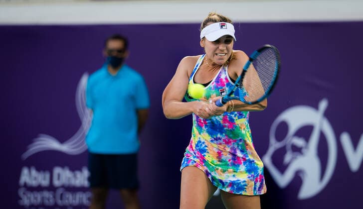 January 10, 2021, Abu Dhabi, UNITED ARAB EMIRATES: Sofia Kenin of the United States in action during her third round match at the 2021 Abu Dhabi WTA, Tennis Damen Womens Tennis Open WTA 500 tournament against Yulia Putintseva of Kazakhstan Abu Dhabi UNITED ARAB EMIRATES - ZUMAa181 20210110_zaa_a181_128 Copyright: xRobxPrangex