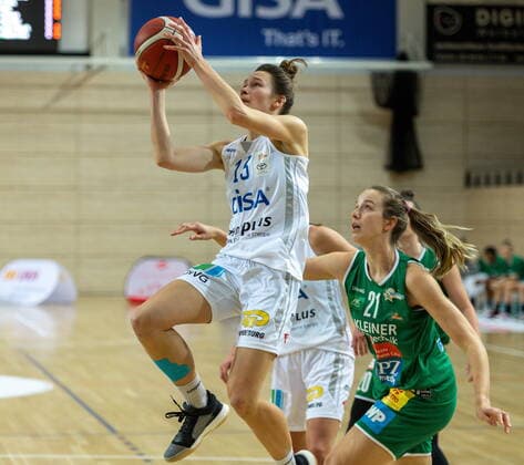 Charlotte Kreuter 13, GISA Lions SV Halle vs A Kiss Rusk Keltern GISA Lions SV Halle vs Rutronik Stars Keltern Basketball 1 Bundesliga ERDGAS Sportarena Halle Saale 10 01 2021 Foto Holger John Sachsen Anhalt Germany