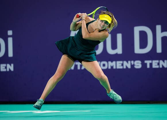 January 10, 2021, Abu Dhabi, United Arab Emirates: ELINA SVITOLINA of the Ukraine in action during her third round match at the 2021 Abu Dhabi WTA, Tennis Damen Womens Tennis Open WTA 500 tournament against E. Alexandrova of Russia. Abu Dhabi UNITED ARAB EMIRATES - ZUMAa181 20210110_zaa_a181_219 Copyright: xRobxPrangex