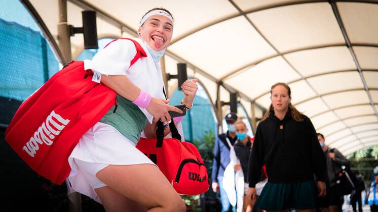 Sport Bilder des Tages January 10, 2021, Abu Dhabi, United Arab Emirates: ARYNA SABALENKA of Belarus after her third round match at the 2021 Abu Dhabi WTA, Tennis Damen Womens Tennis Open WTA 500 tournament against O. Jabeur of Tunisia. Abu Dhabi United Arab Emirates - ZUMAa181 20210110_zaa_a181_046 Copyright: xRobxPrangex