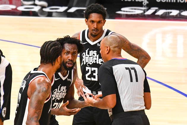 LOS ANGELES, CA - JANUARY 10: Los Angeles Clippers Guard Patrick Beverley (21) reacts to a foul call as Los Angeles Clippers Guard Lou Williams (23) and Los Angeles Clippers Guard Patrick Beverley (21) look on during a NBA, Basketball Herren, USA game between the Chicago Bulls and the Los Angeles Clippers on January 10, 2021 at STAPLES Center in Los Angeles, CA.The game was played without fans due to the COVID-19 pandemic. (Photo by Brian Rothmuller Icon Sportswire) NBA: JAN 10 Bulls at Clippers Icon210110004