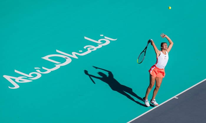 January 11, 2021, Abu Dhabi, UNITED ARAB EMIRATES: Sara Sorribes Tormo of Spain in action during her quarter final match at the 2021 Abu Dhabi WTA, Tennis Damen Womens Tennis Open WTA 500 tournament against Marta Kostyuk of Ukraine Abu Dhabi UNITED ARAB EMIRATES - ZUMAa181 20210111_zaa_a181_031 Copyright: xRobxPrangex